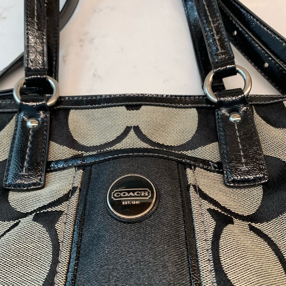 Coach Black Patent Leather White Logo Jacquard Bag - Picture 2 of 11